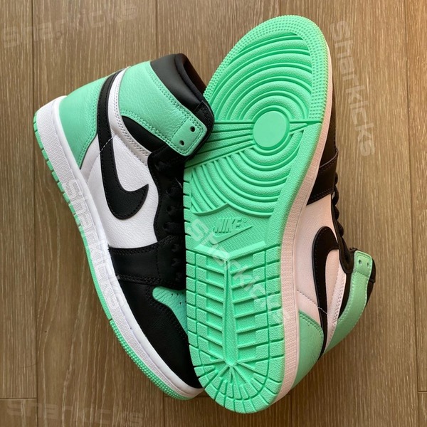 靴 Nike Air Jordan 1 High OG \"Green Glow\" Air Jordan 1 High OG 'Green Glow' (DZ5485-130) release date
